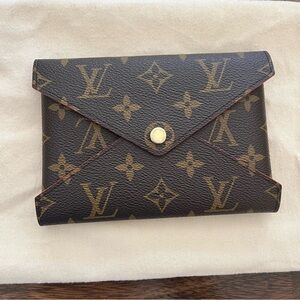 Louis Vuitton Kirigami Pouch Medium